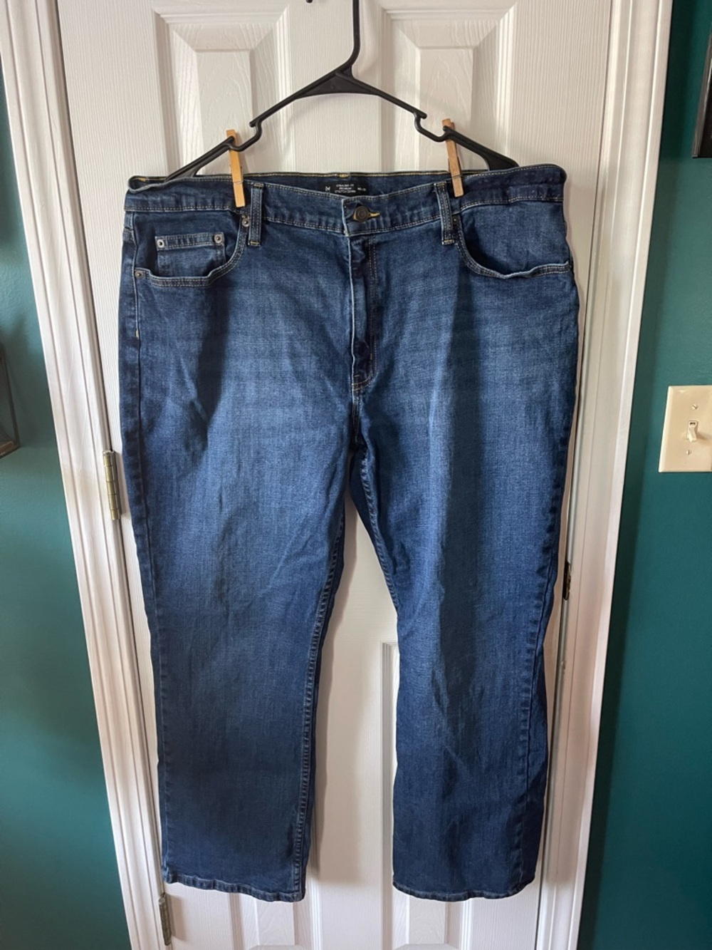 Mossimo Supply Co. Men's Dark Blue Straight Jeans 40x30